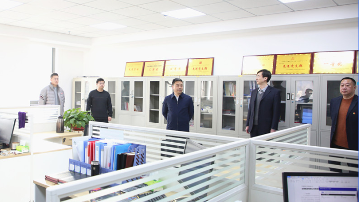 ���Ź�˾��̽��ο�ʸɲ�ְ��