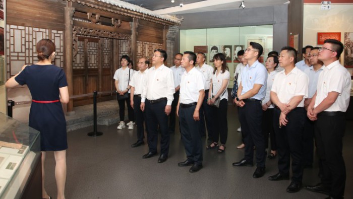 �°�ʤ���߹������ſ�չ�����Ű���������⵳�ջ